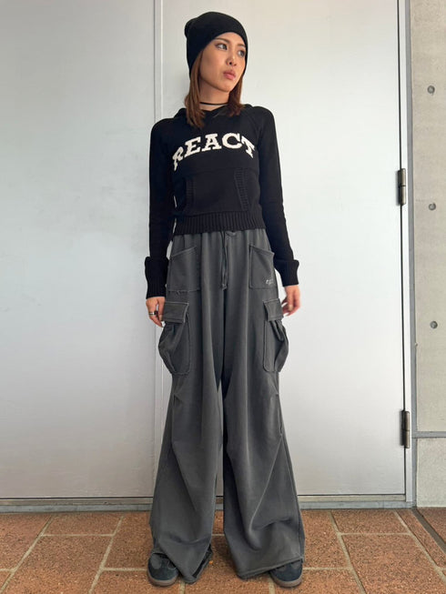 REACTフードニットトップ
